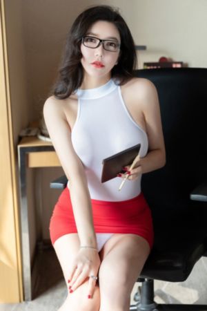 裙子底下是野兽