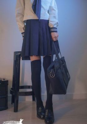 日本婷婷免费久久毛片